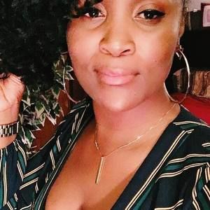 Meet your Posher, Naomi